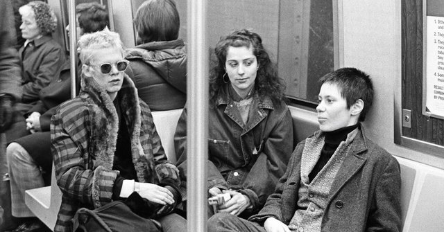 Pat Place, Kiki Smith, and Adele Bertei photographed together in New York in 1977