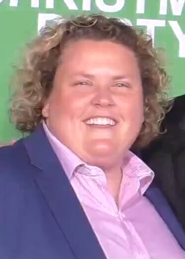 Portrait of comedian Fortune Feimster smiling