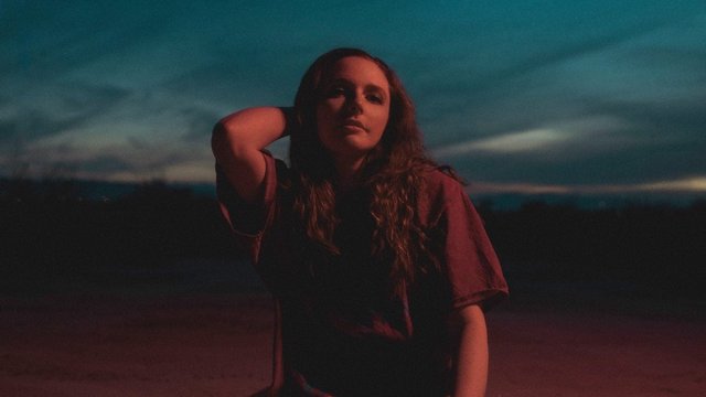 Promotional image for BLÜ EYES