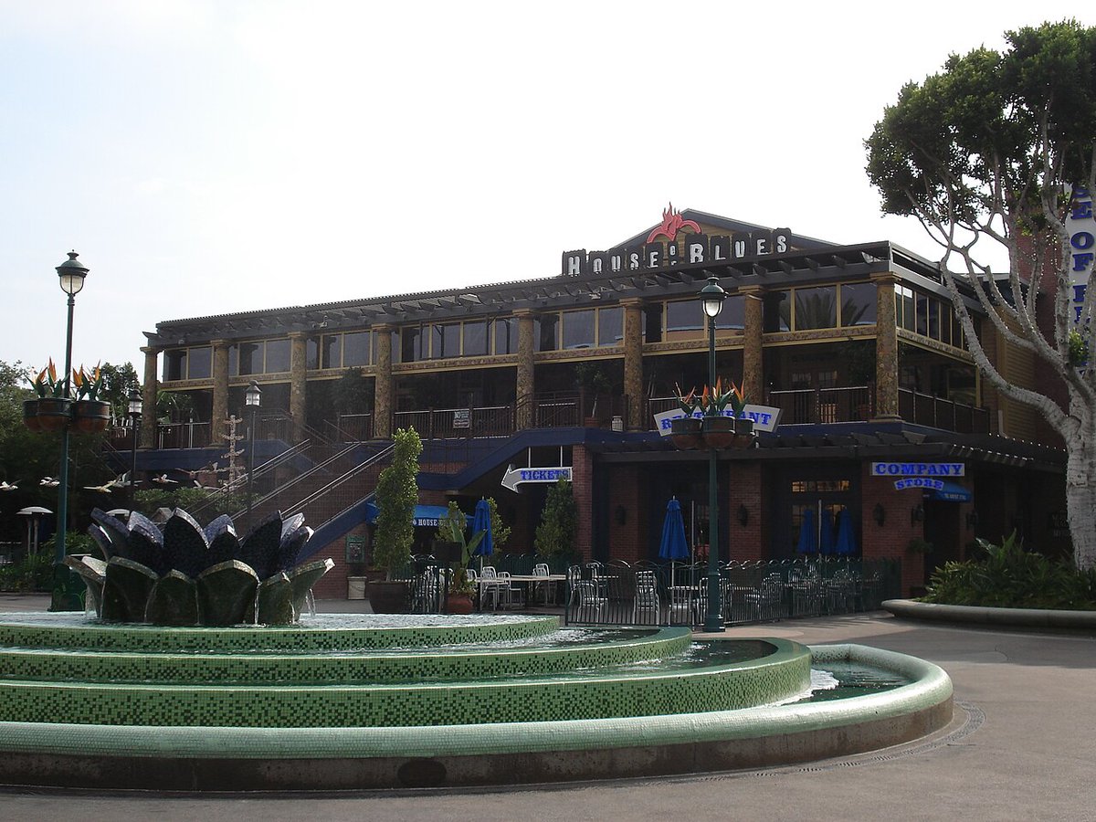 Exterior of the House of Blues building at Downtown Disney in Anaheim, with a tiled fountain in the foreground
