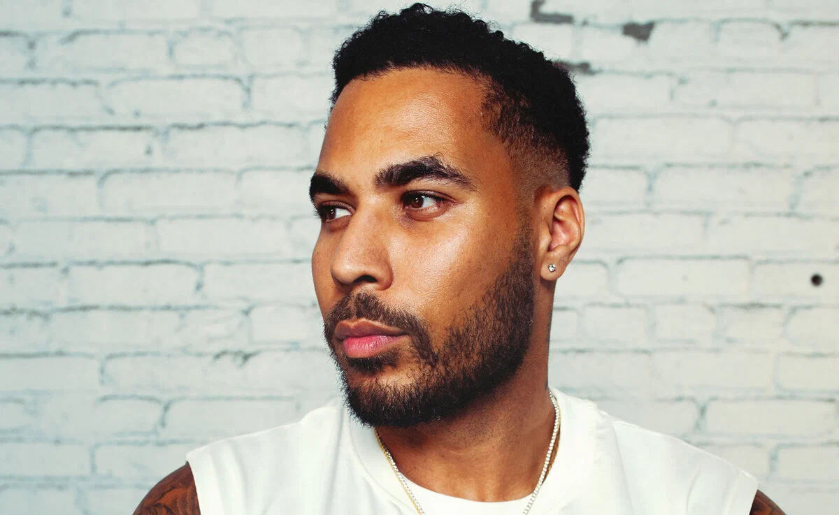 Press portrait of TroyBoi